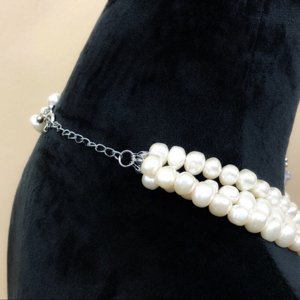 3 Row Layered Imitation Baroque Pearl & Glass Beaded Necklace & Earrings Set - Picture 4 of 4